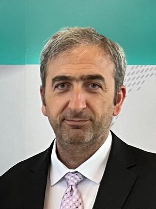 Doç. Dr. Ramin Sadık